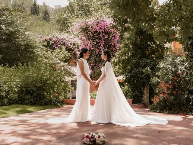 La boda de Anna y Maripaz en Xàtiva, Valencia 33