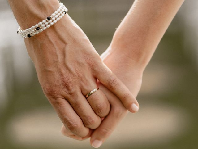 La boda de Anna y Maripaz en Xàtiva, Valencia 40