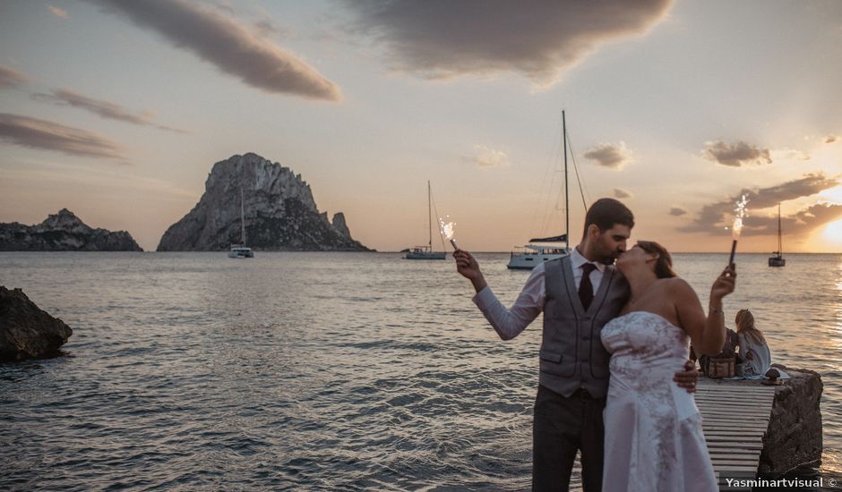 La boda de Alberto y Eva en Cala De San Vicente Ibiza, Islas Baleares