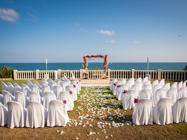 La boda de Xavi y Lara en Vilanova I La Geltru, Barcelona 4