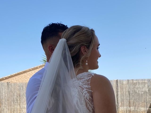 La boda de Erick y Nayara  en Beniparrell, Valencia 5
