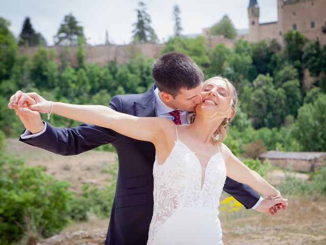 La boda de Álvaro y Esther en Segovia, Segovia 43