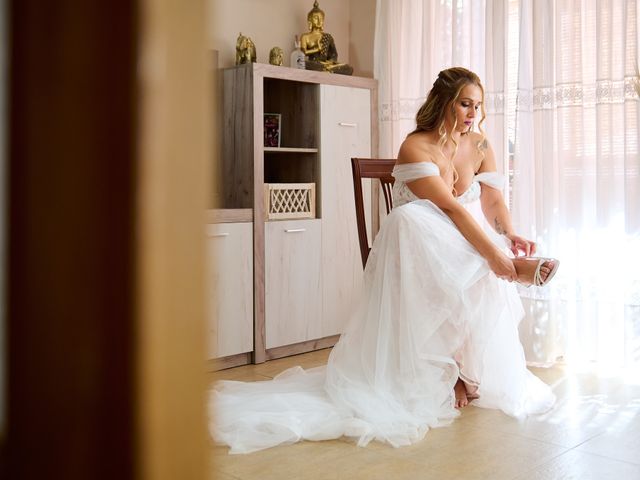 La boda de Cristina y Mario en Alcalá De Henares, Madrid 23