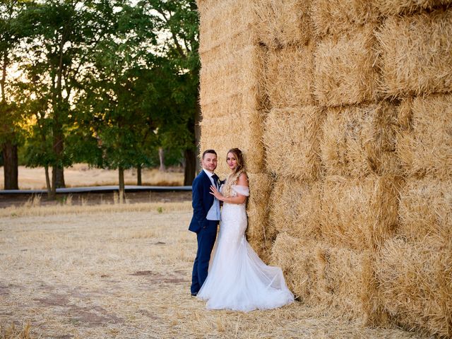 La boda de Cristina y Mario en Alcalá De Henares, Madrid 43