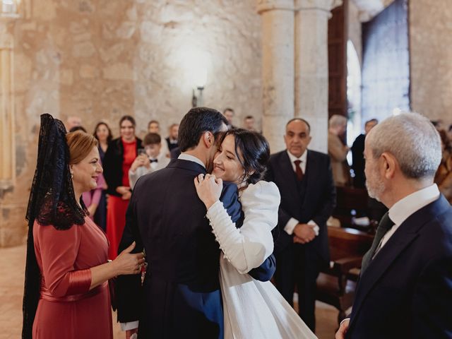 La boda de Javier y Isabel en Pozuelo De Calatrava, Ciudad Real 52