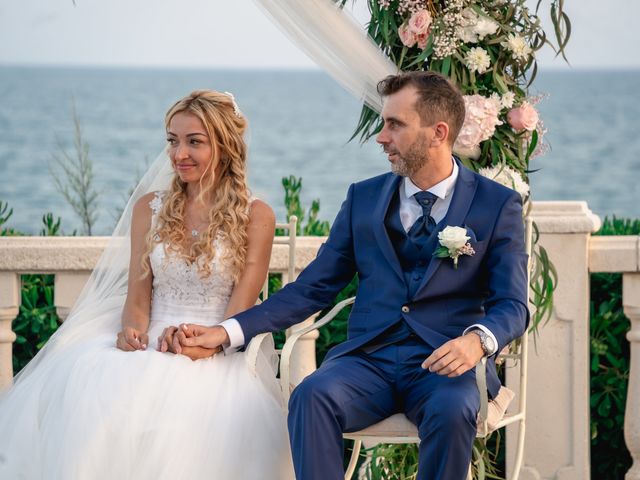 La boda de Sofia y Alex en Vilanova I La Geltru, Barcelona 16