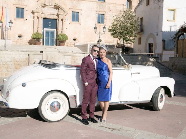 La boda de Alejandro y Lorena en Torredembarra, Tarragona 42