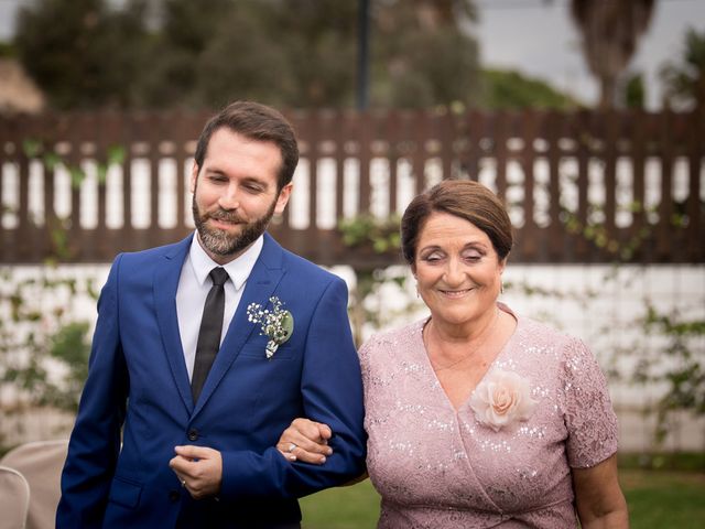 La boda de Carlos y Cristina en Chiclana De La Frontera, Cádiz 25