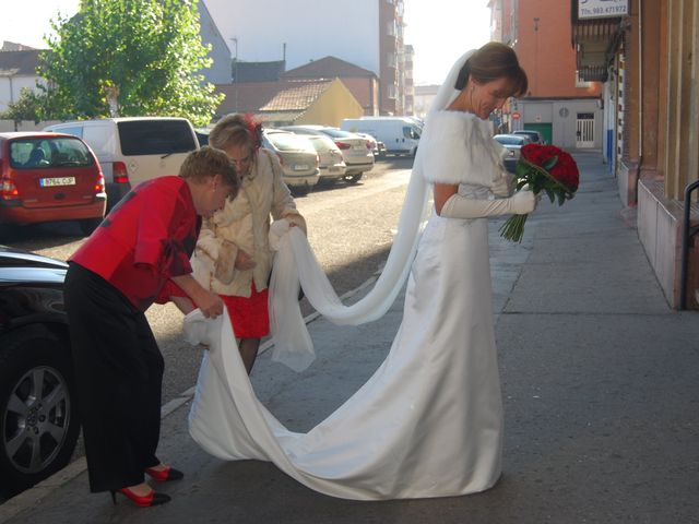La boda de Alberto y Silvia en Valladolid, Valladolid 3