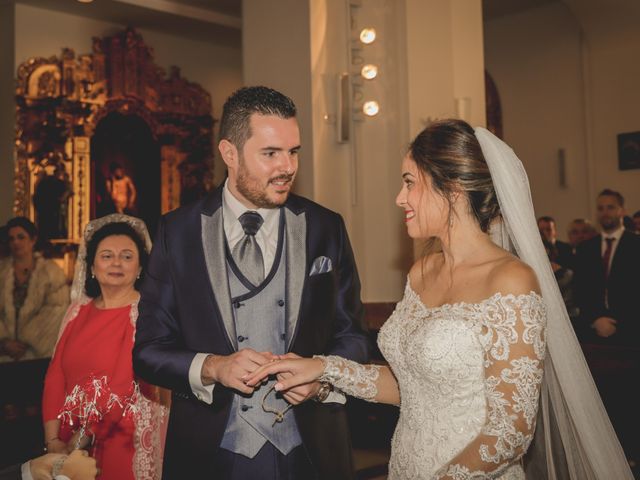 La boda de Luis y Ana en Alcala Del Rio, Sevilla 16