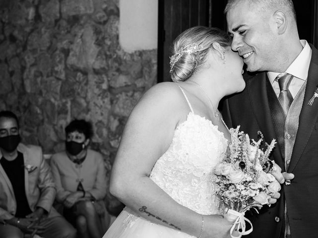 La boda de Alberto y Erika en Bilbao, Vizcaya 15