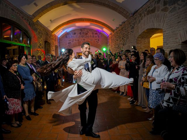 La boda de Javier y Angela en Guadamur, Toledo 45