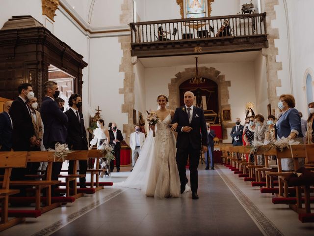 La boda de Ana y Javier en Chiva, Valencia 24