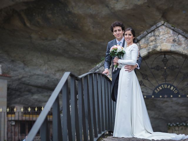 La boda de Miguel y Cristina en Infiesto, Asturias 20