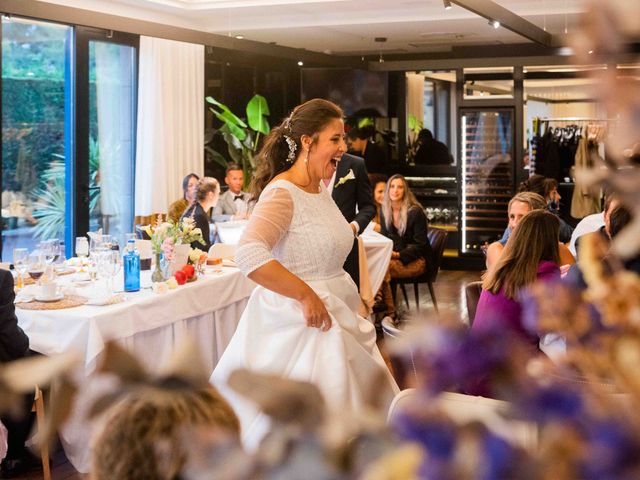 La boda de Rafael y Arantza en Zamudio, Vizcaya 31