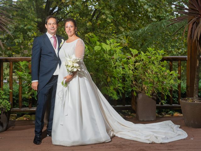 La boda de Rafael y Arantza en Zamudio, Vizcaya 1