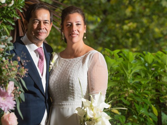 La boda de Rafael y Arantza en Zamudio, Vizcaya 34