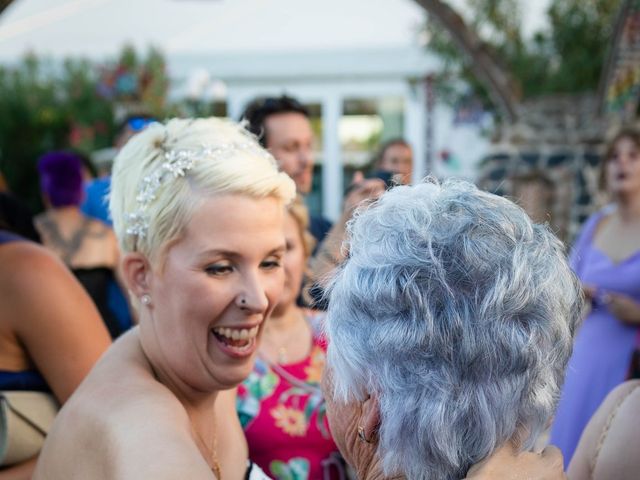 La boda de Jennifer y Sara en Talavera De La Reina, Toledo 62