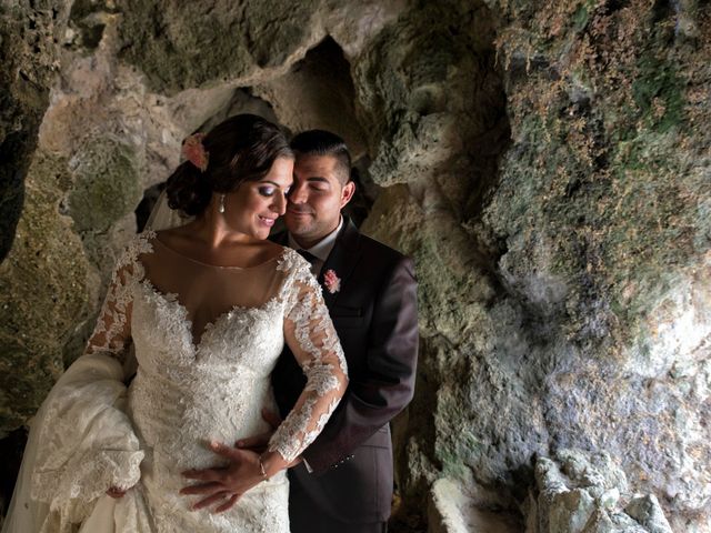 La boda de Tatiana y Jonathan en Cádiz, Cádiz 28