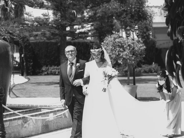 La boda de Araceli y Eduardo en Málaga, Málaga 25