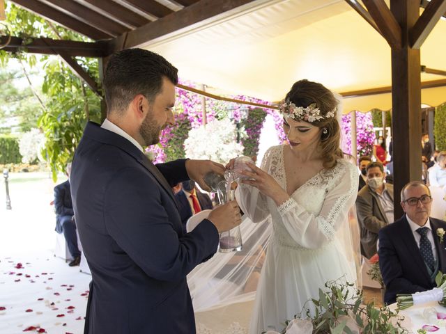 La boda de Araceli y Eduardo en Málaga, Málaga 35
