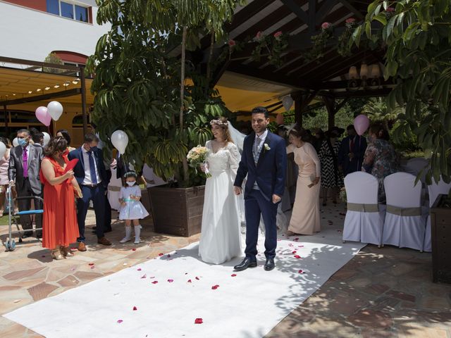 La boda de Araceli y Eduardo en Málaga, Málaga 39