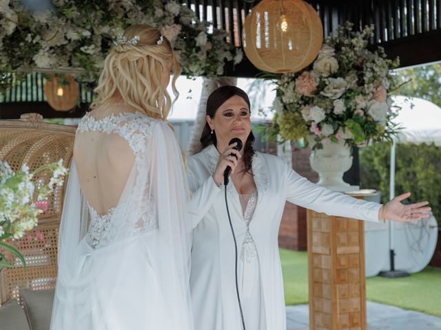 La boda de Mary y Mariluz en Torre Del Mar, Málaga 36