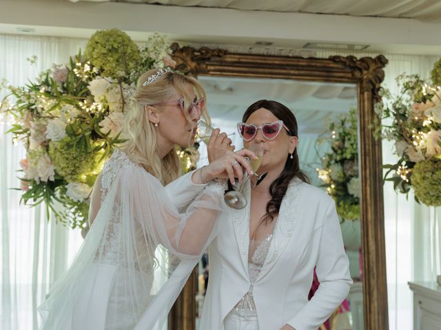 La boda de Mary y Mariluz en Torre Del Mar, Málaga 63
