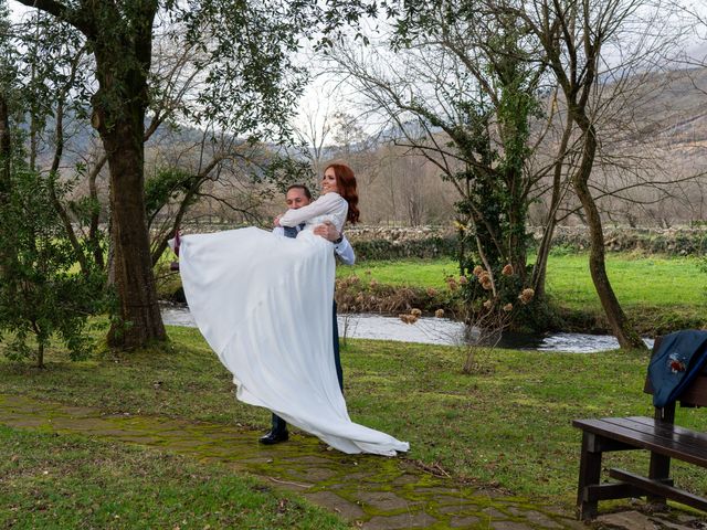 La boda de Puli y Zulema en Ruente, Cantabria 44