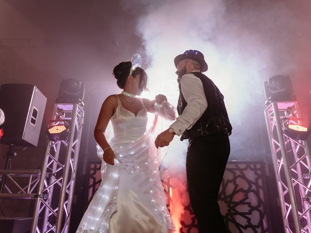 La boda de Alejandro y Loor en Córdoba, Córdoba 39