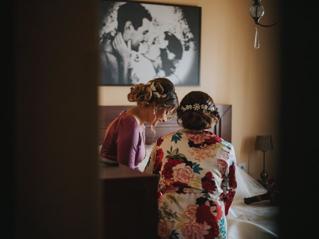 La boda de Jose Antonio y Rocio en Lora Del Rio, Sevilla 14