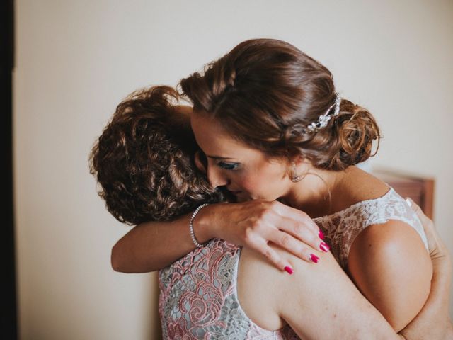 La boda de Jose Antonio y Rocio en Lora Del Rio, Sevilla 16