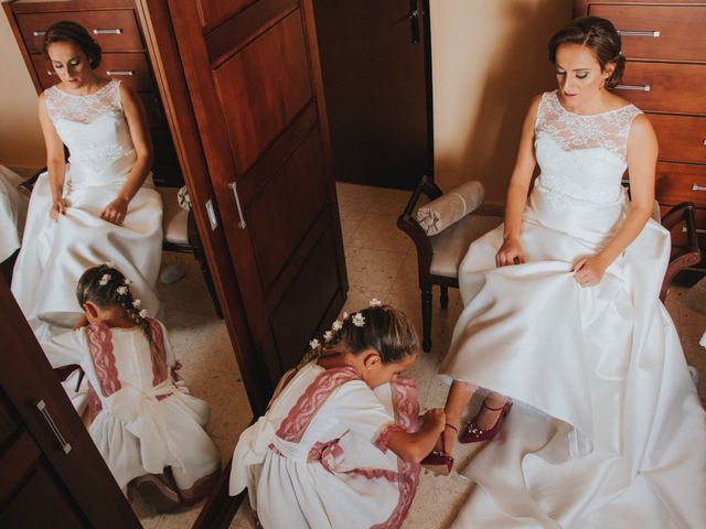 La boda de Jose Antonio y Rocio en Lora Del Rio, Sevilla 17