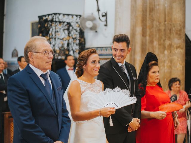 La boda de Jose Antonio y Rocio en Lora Del Rio, Sevilla 27