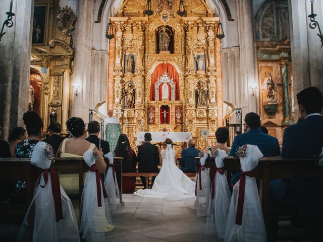 La boda de Jose Antonio y Rocio en Lora Del Rio, Sevilla 30