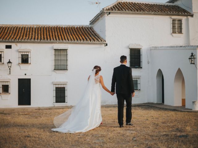 La boda de Jose Antonio y Rocio en Lora Del Rio, Sevilla 45