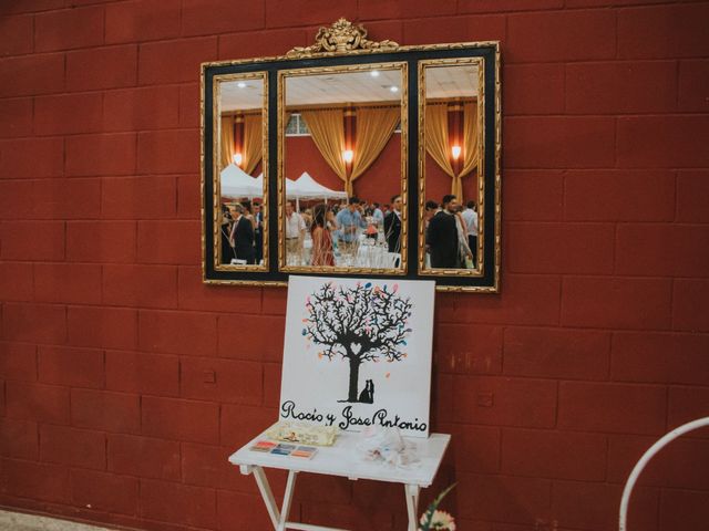 La boda de Jose Antonio y Rocio en Lora Del Rio, Sevilla 60