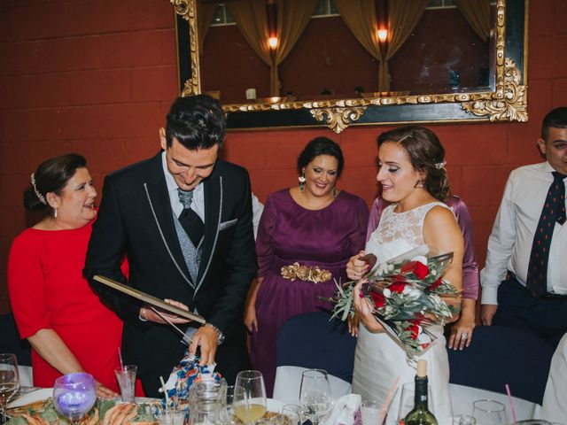 La boda de Jose Antonio y Rocio en Lora Del Rio, Sevilla 61