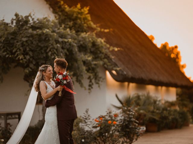 La boda de Arantxa y Javi en Catarroja, Valencia 28