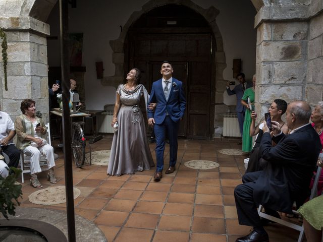 La boda de Ruben y Oihane en Balmaseda, Vizcaya 15