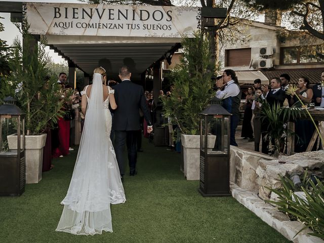 La boda de Conchi y Iván en El Vellon, Madrid 10