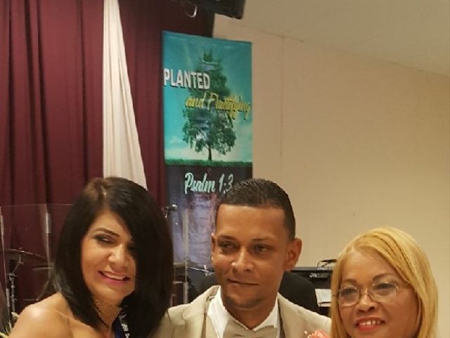 La boda de Henry  y Jennifer en Puerto Rico, Las Palmas 4