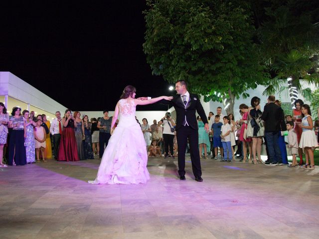 La boda de Nolasco y Cristina en Argamasilla De Alba, Ciudad Real 8