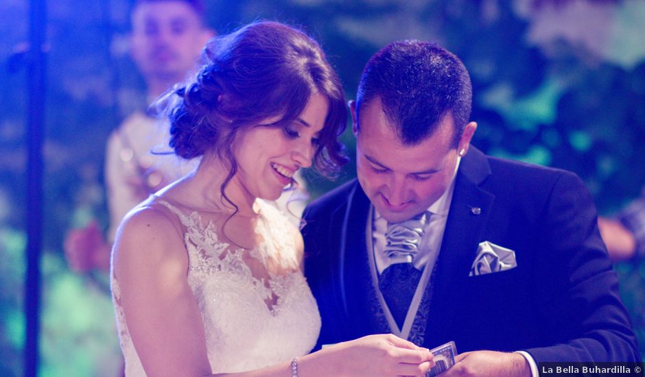 La boda de Nolasco y Cristina en Argamasilla De Alba, Ciudad Real