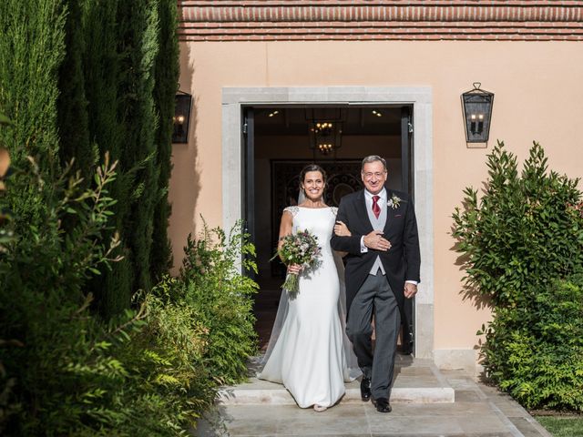 La boda de José y Irene en San Sebastian De Los Reyes, Madrid 27