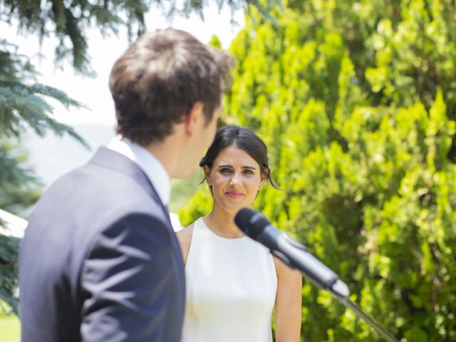 La boda de Carlos y Mireia en Viladrau, Girona 24