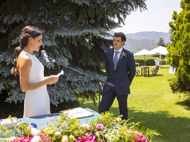 La boda de Carlos y Mireia en Viladrau, Girona 27