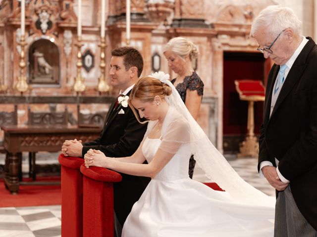 La boda de Mercedes y A.j en Sevilla, Sevilla 22