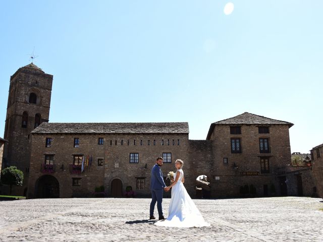 La boda de Lidia y Florín en Almudevar, Huesca 52