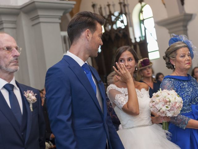 La boda de Juan y Angela en Ferrol, A Coruña 25